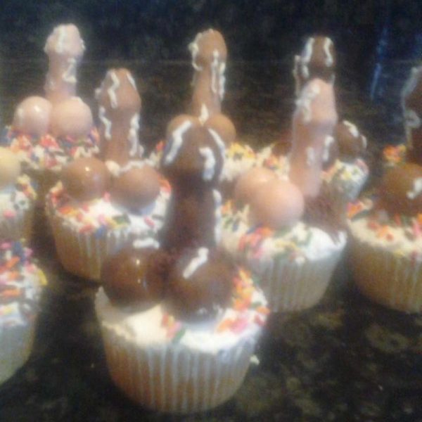 Stand up Cakes