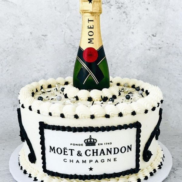 Moet chandon cake
