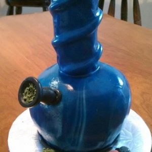 Bong cake