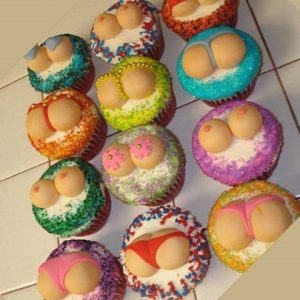 Butt cup cakes